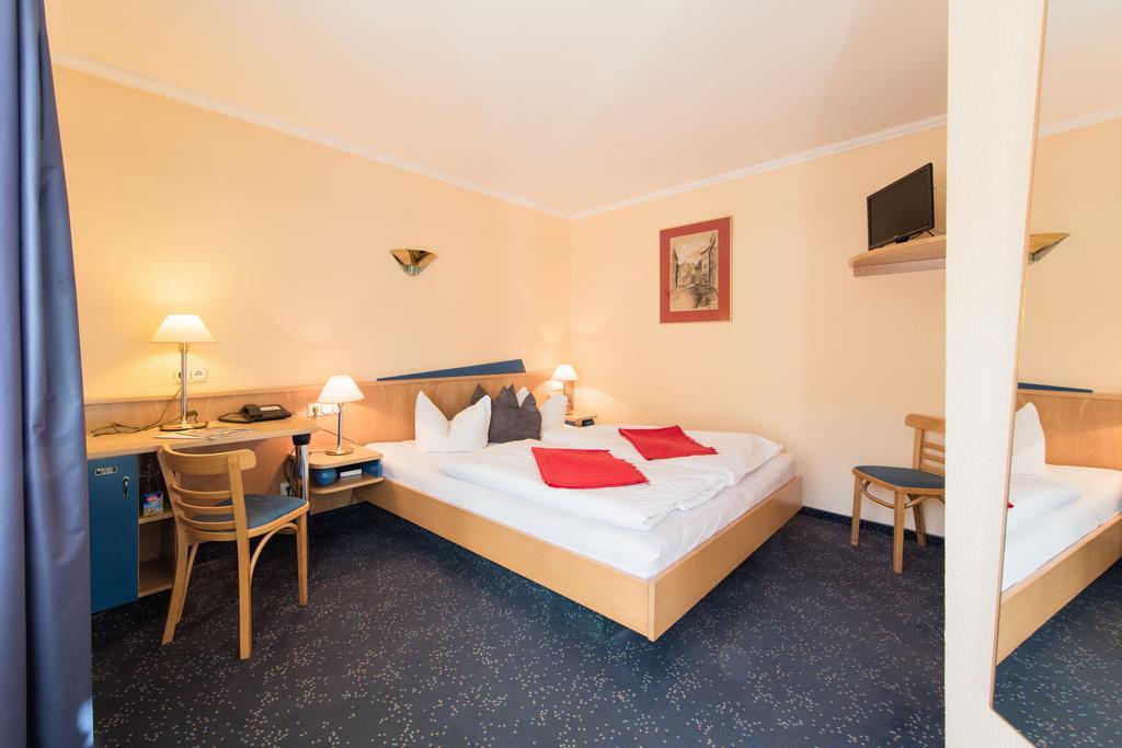 Hotel An Der Stadtmauer Mühlhausen Exteriér fotografie